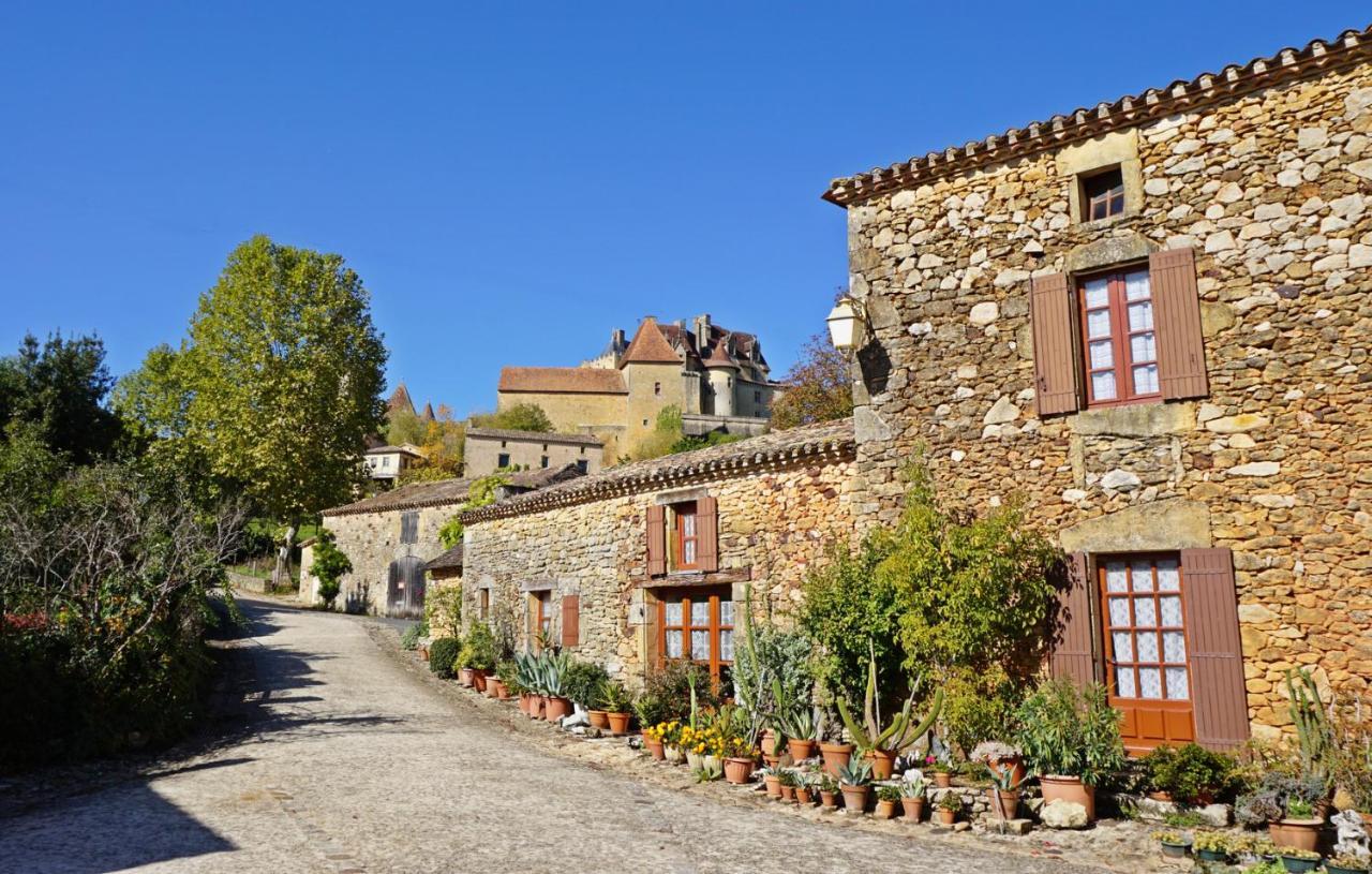 Maison Avec Patio Dans Le Centre Historique Villa Terrasson Exterior foto